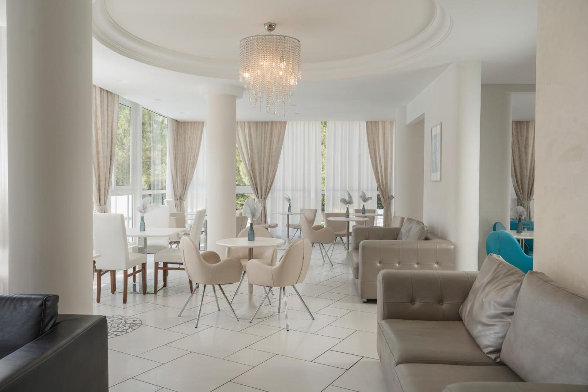 Hotel San Marco Milano Marittima Exterior photo