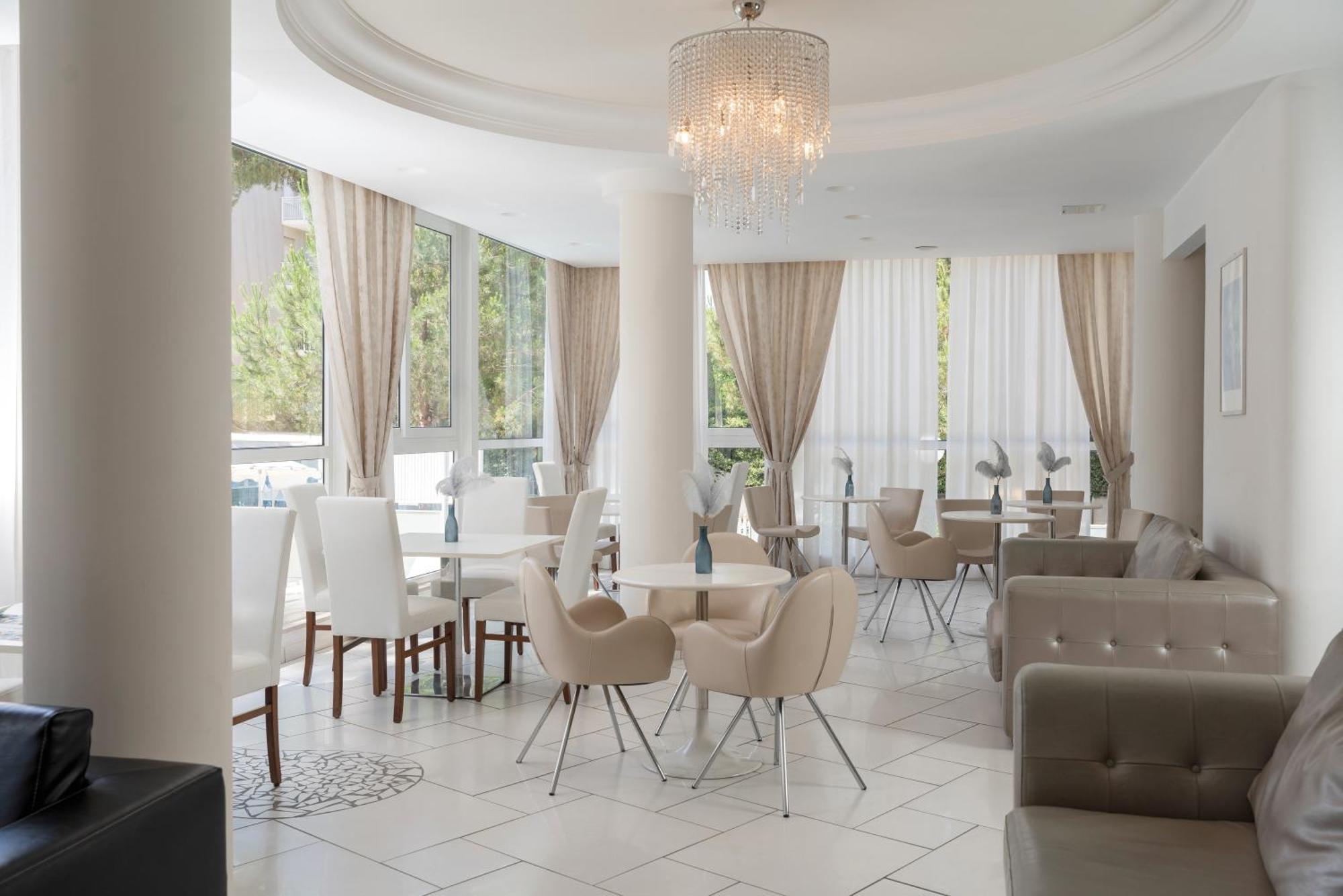 Hotel San Marco Milano Marittima Exterior photo